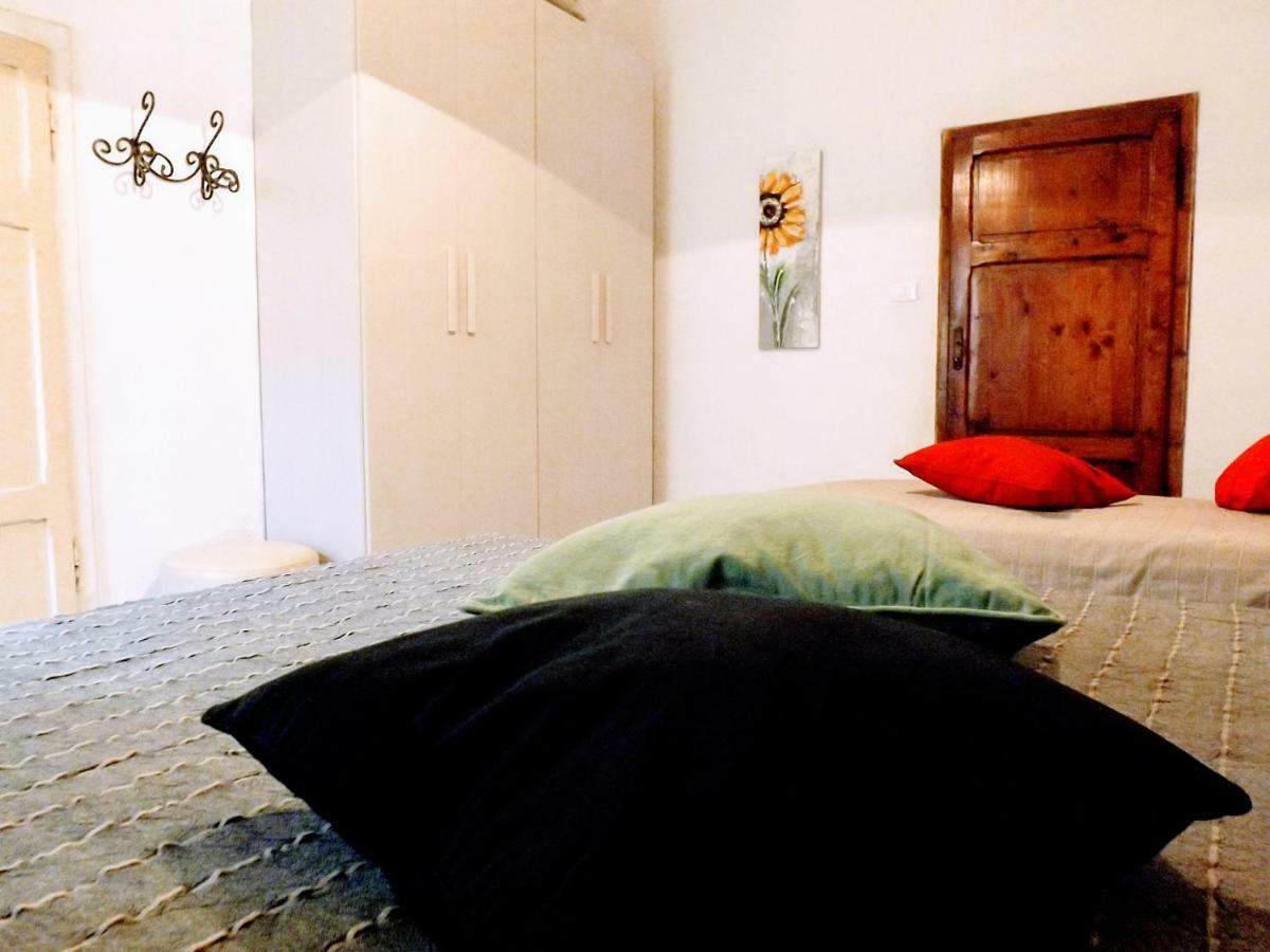 Centralissimo Nel Cuore Del Borgo Suvereto Extérieur photo